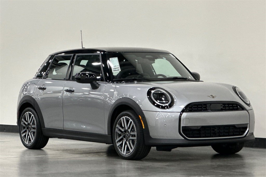New 2026 MINI 4 Door Signature Plus Hatchback