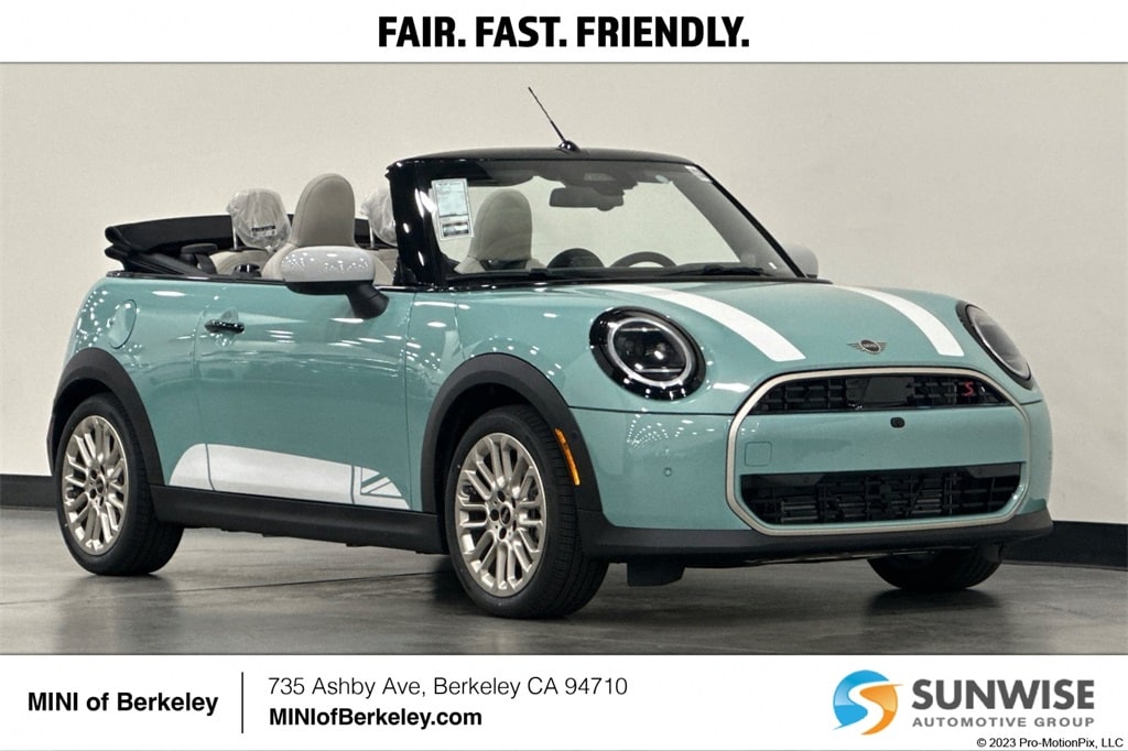 2026 MINI Convertible Cooper S's photo