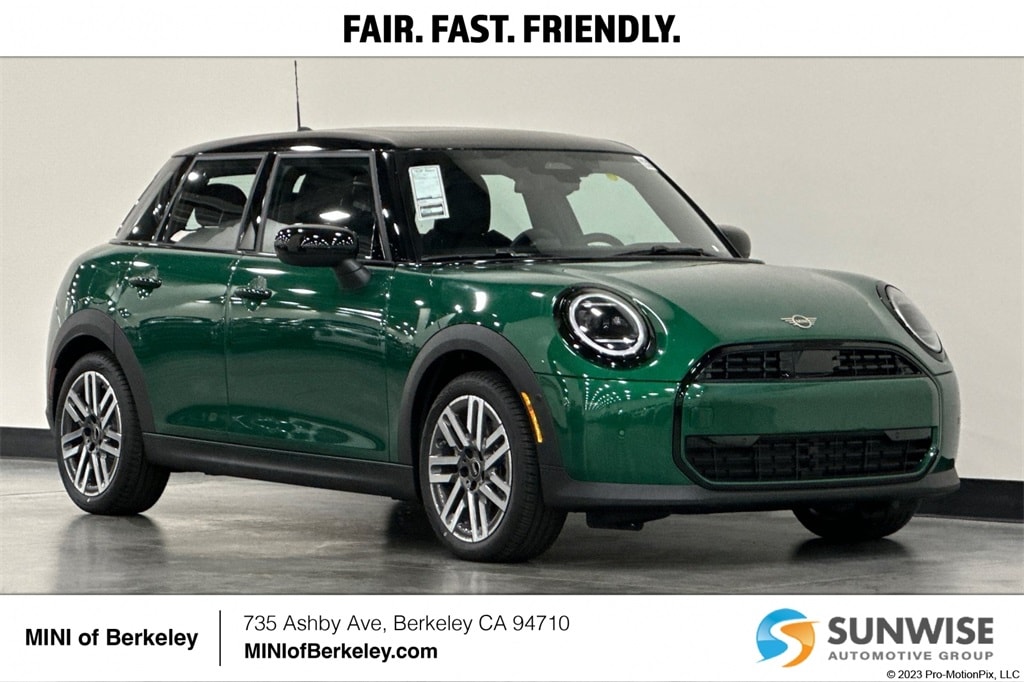 2026 MINI Hardtop 4 Door's photo