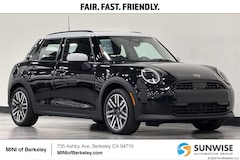 2025 MINI Hardtop 4 Door Signature Plus Hatchback