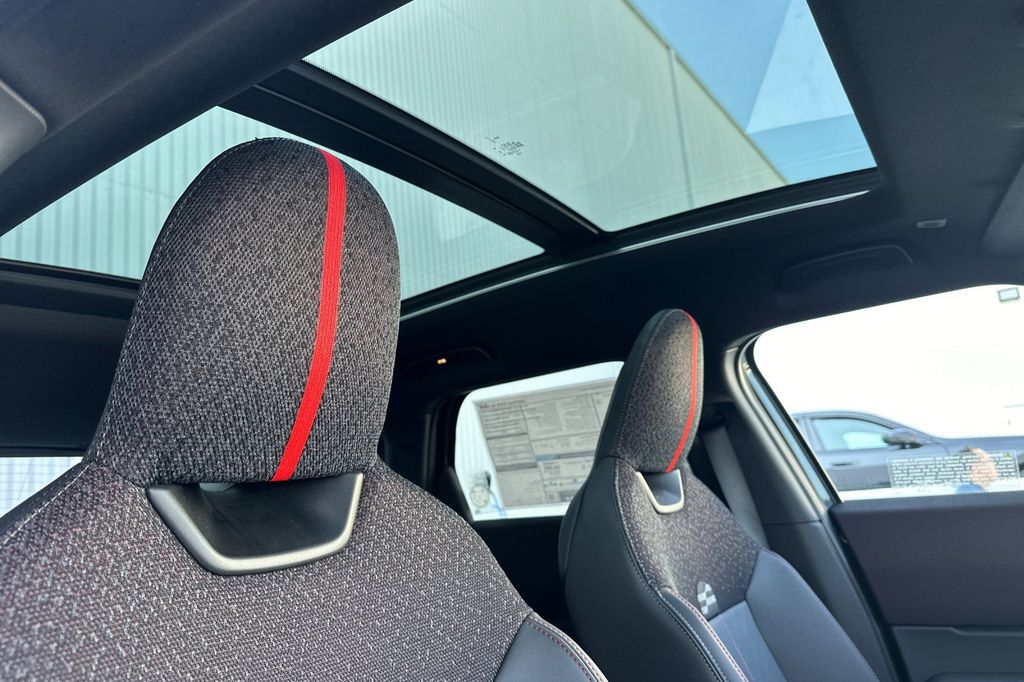 2026 MINI Countryman John Cooper Works - Photo 15