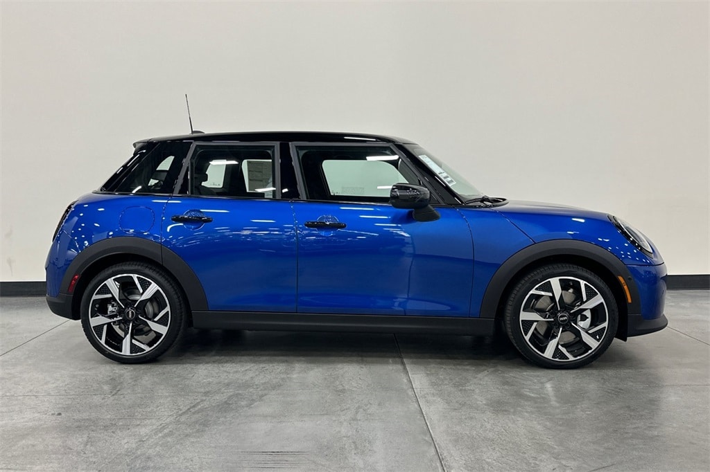New 2026 MINI 4 Door Oxford Edition Hatchback