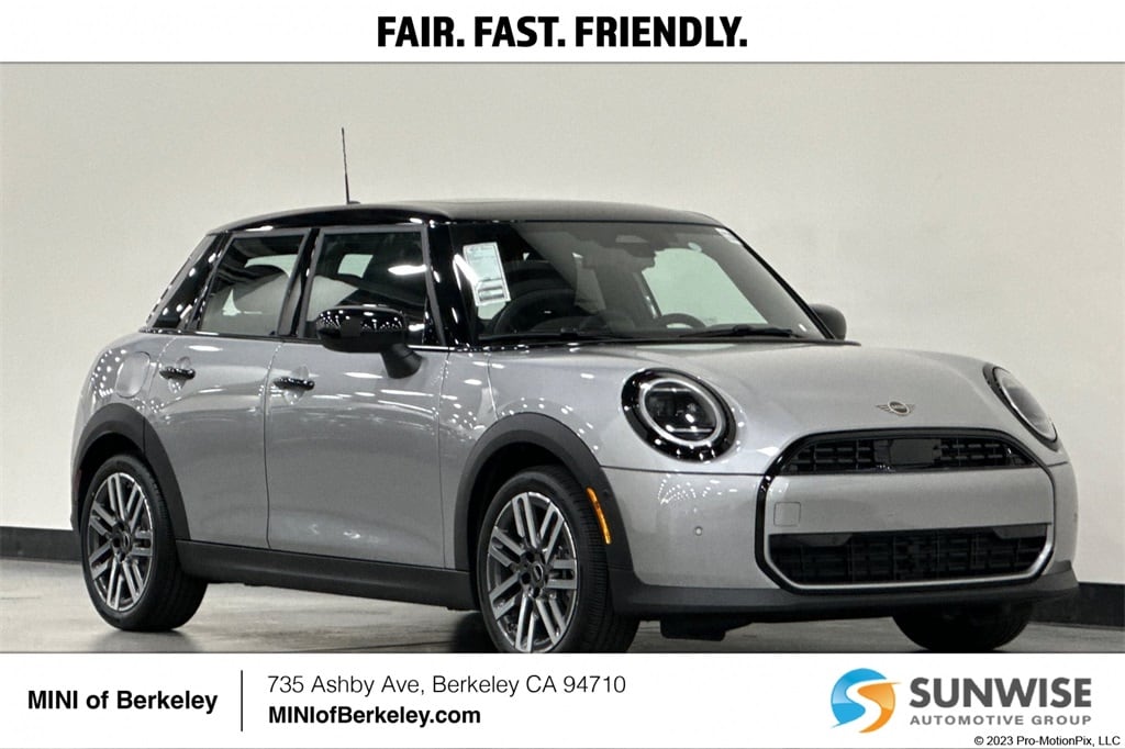 2026 MINI Hardtop 4 Door's photo