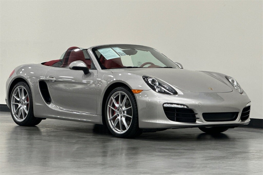 2013 Porsche Boxster S photo 2