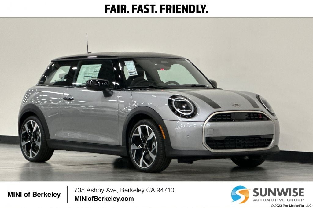 New 2026 MINI 2 Door Signature Plus Hatchback