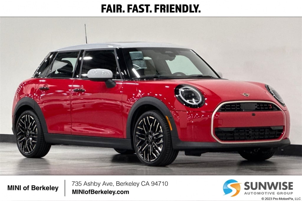 2025 MINI Hardtop 4 Door S's photo