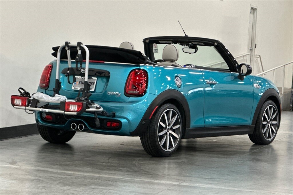 2019 Mini Cooper S Iconic photo 4