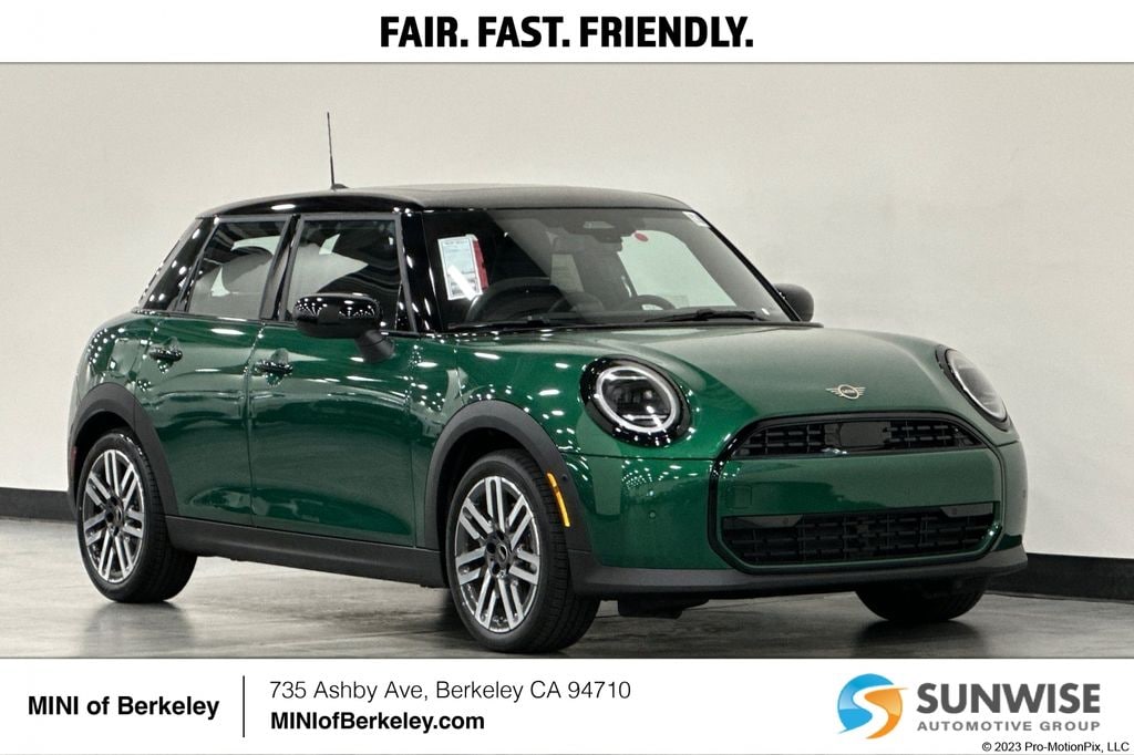 2026 MINI Hardtop's photo
