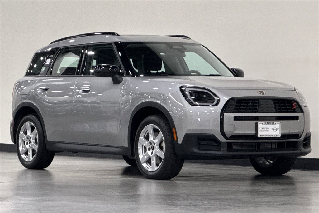 2025 Mini Countryman ALL4 S photo 2