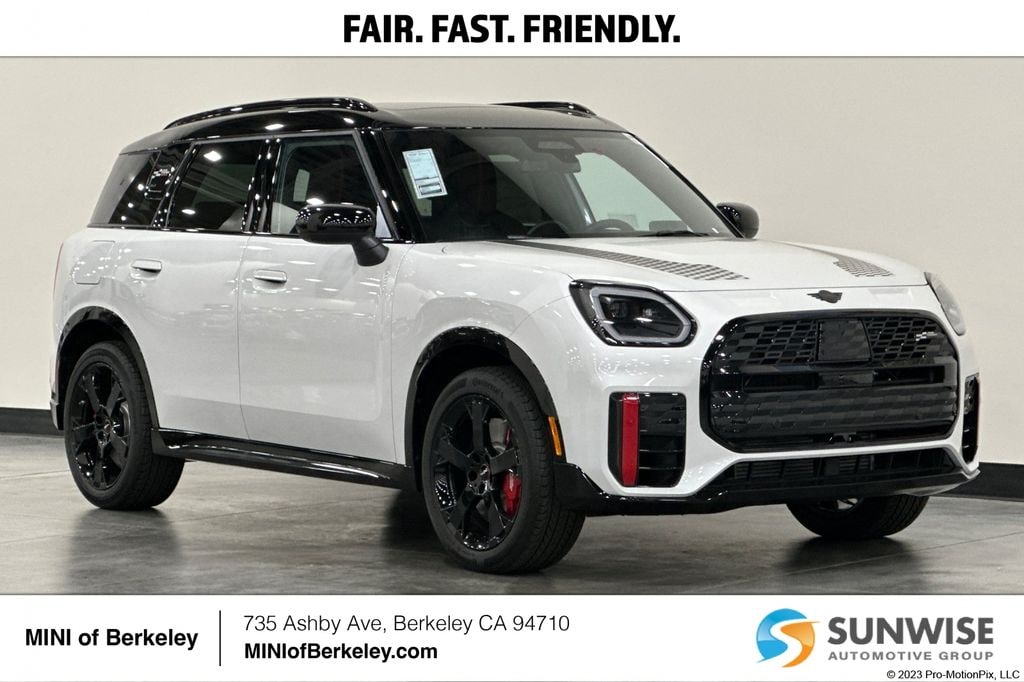 2026 MINI Countryman JCW ALL4's photo