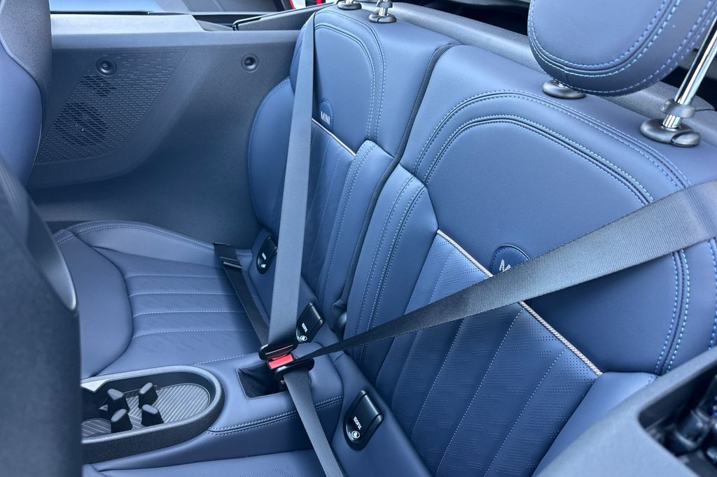 2026 MINI Convertible S - Photo 10