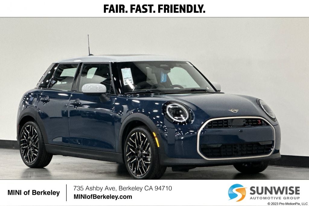 2026 MINI Hardtop Cooper S's photo
