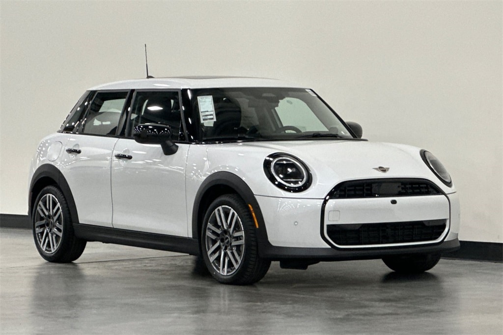 New 2026 MINI 4 Door Signature Plus Hatchback