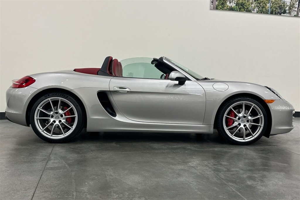 2013 Porsche Boxster S photo 3