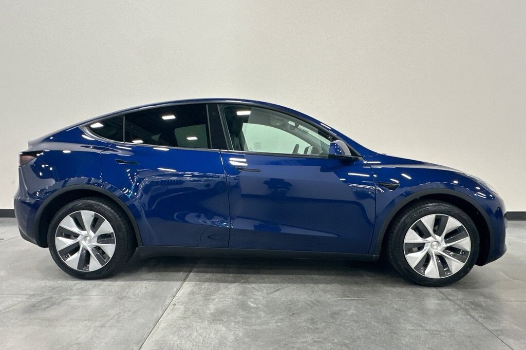 Used 2022 Tesla Model Y Long Range SUV