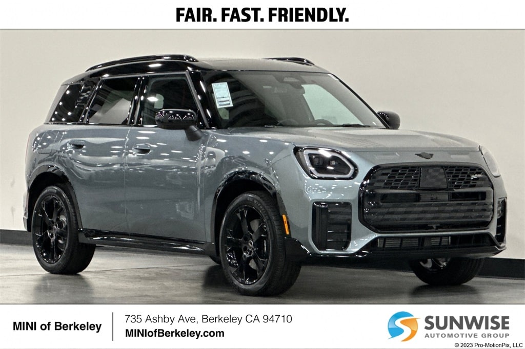 2026 MINI Countryman S's photo