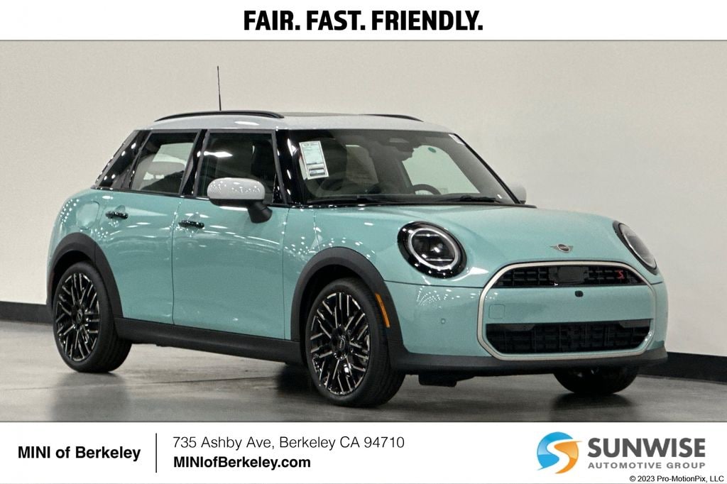 2026 MINI Hardtop Cooper S's photo