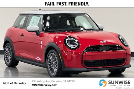 2025 MINI Hardtop 2 Door Signature Plus Hatchback