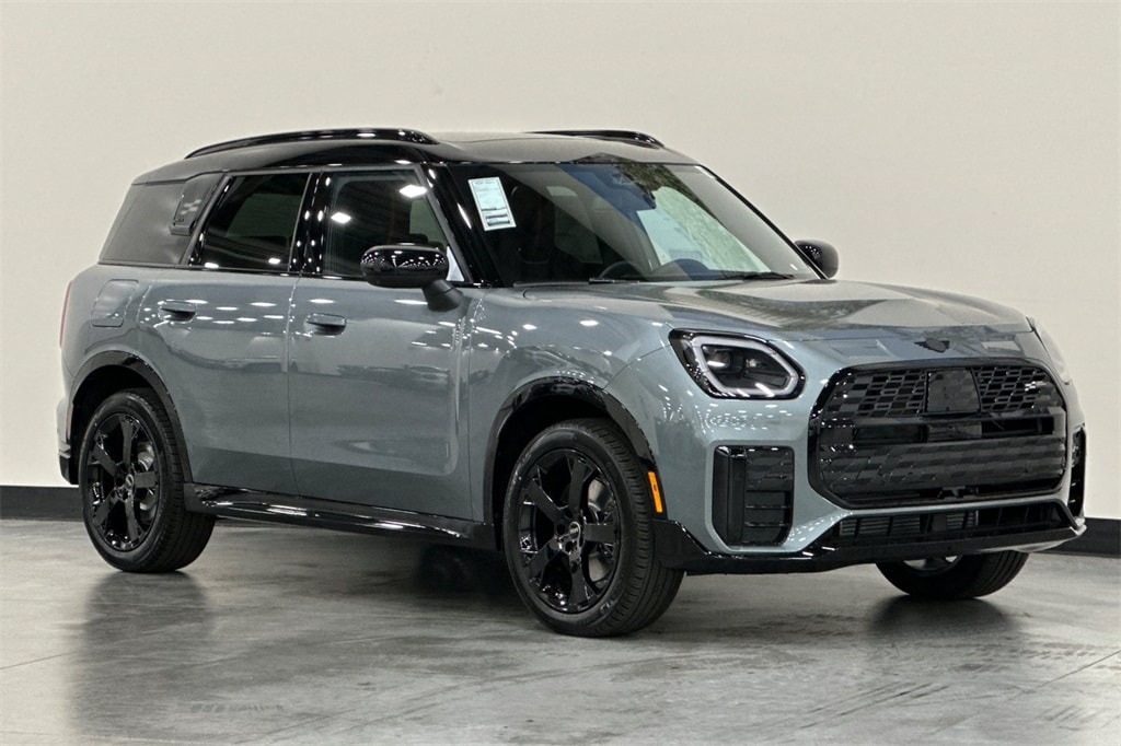 New 2026 MINI Countryman Iconic SUV
