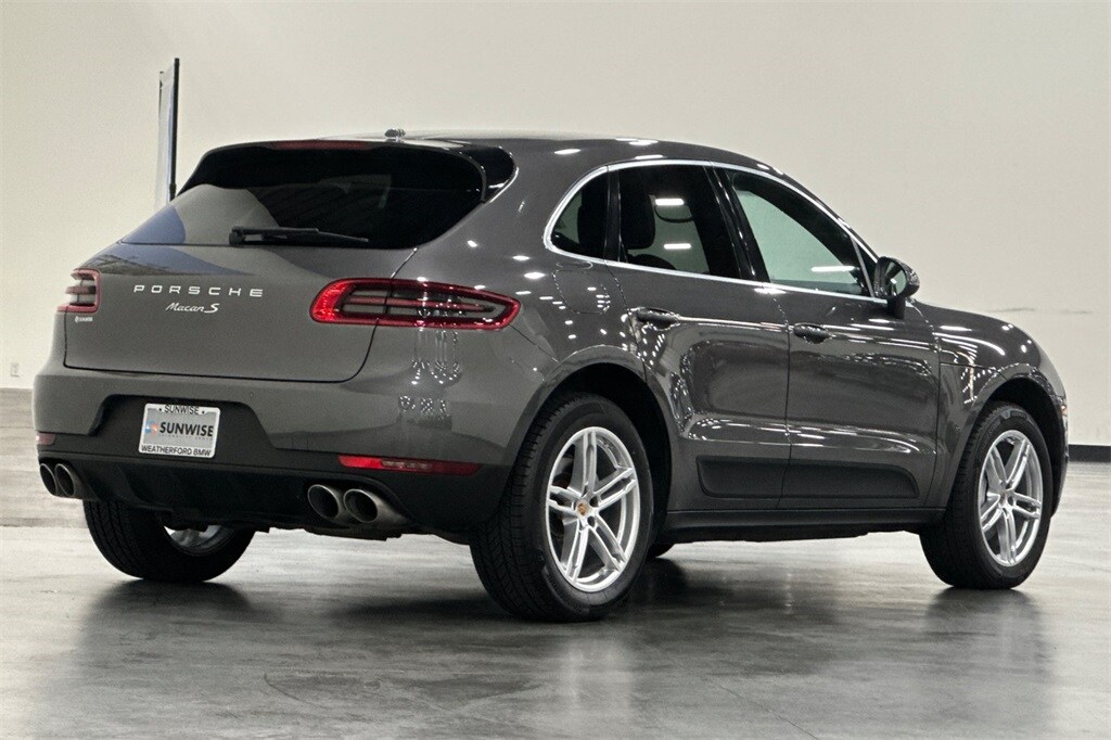 2015 Porsche Macan S photo 4