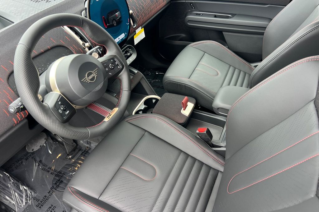 2026 MINI Countryman S - Photo 8
