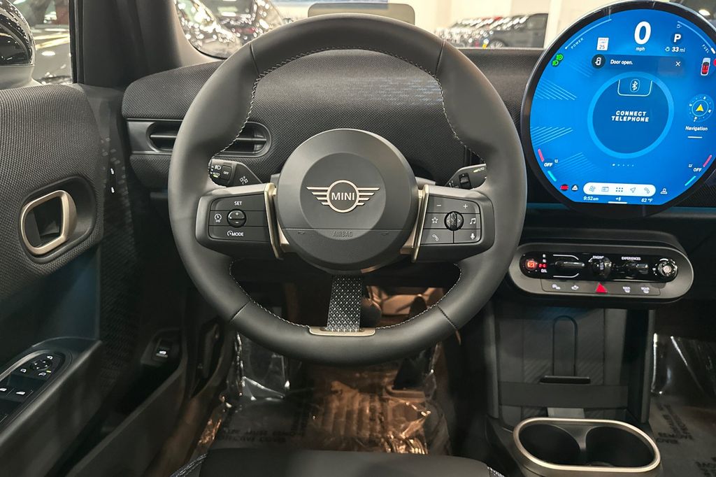 2026 MINI Hardtop 4 Door - Photo 11