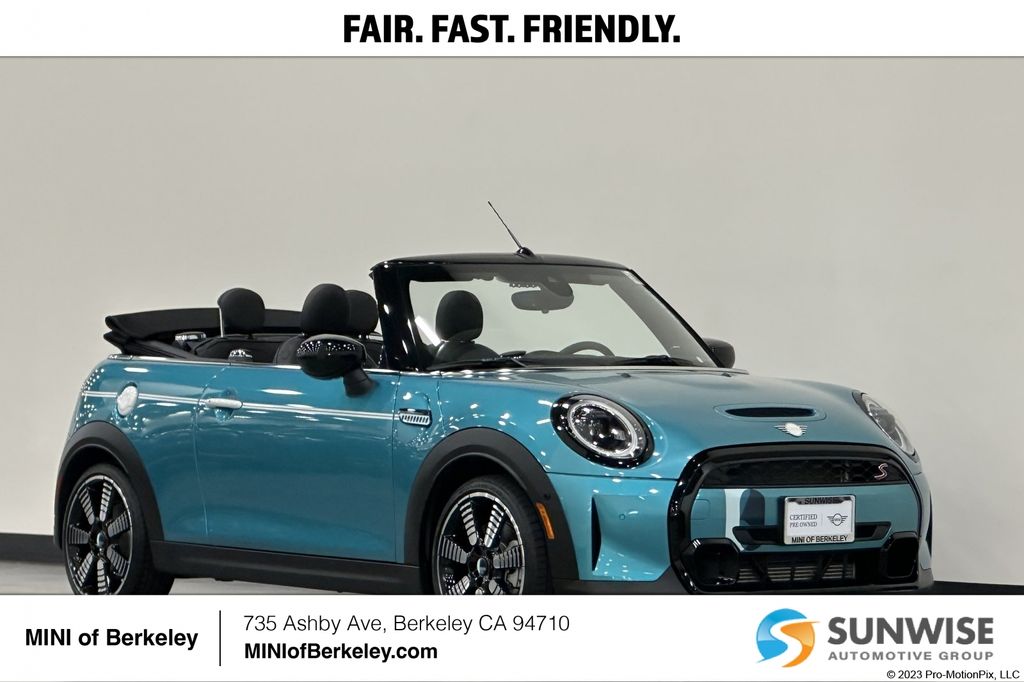 2024 MINI Convertible Cooper S's photo