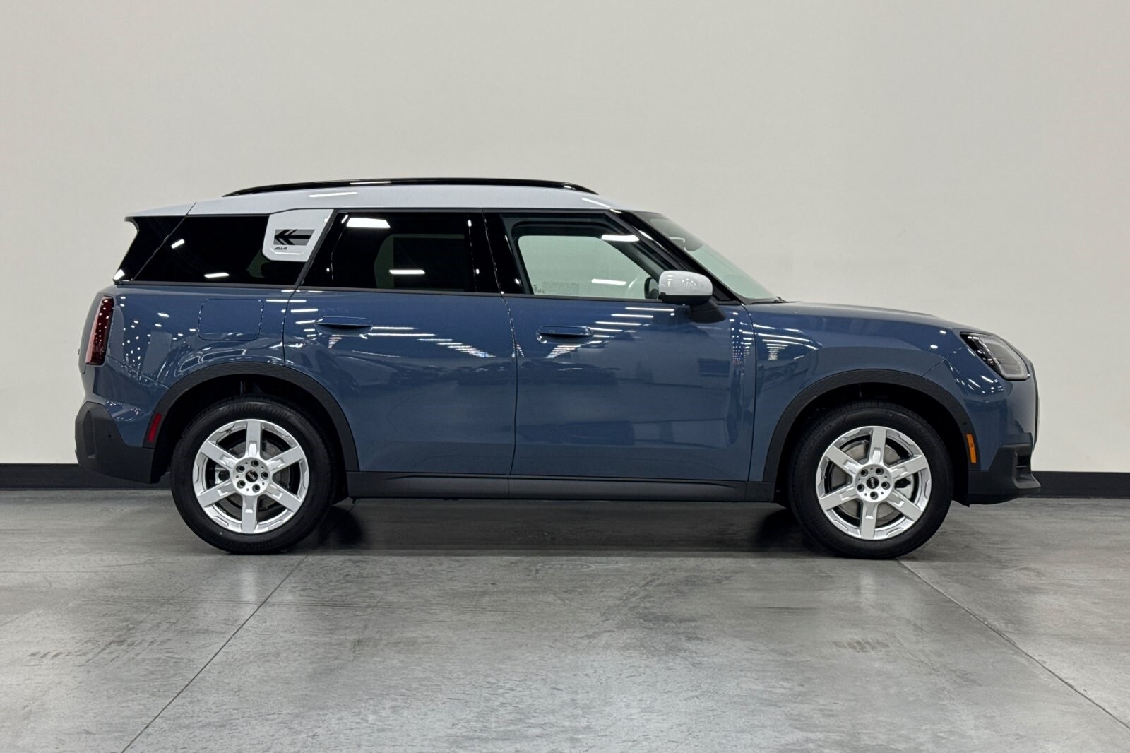2025 Mini Countryman Signature photo 4