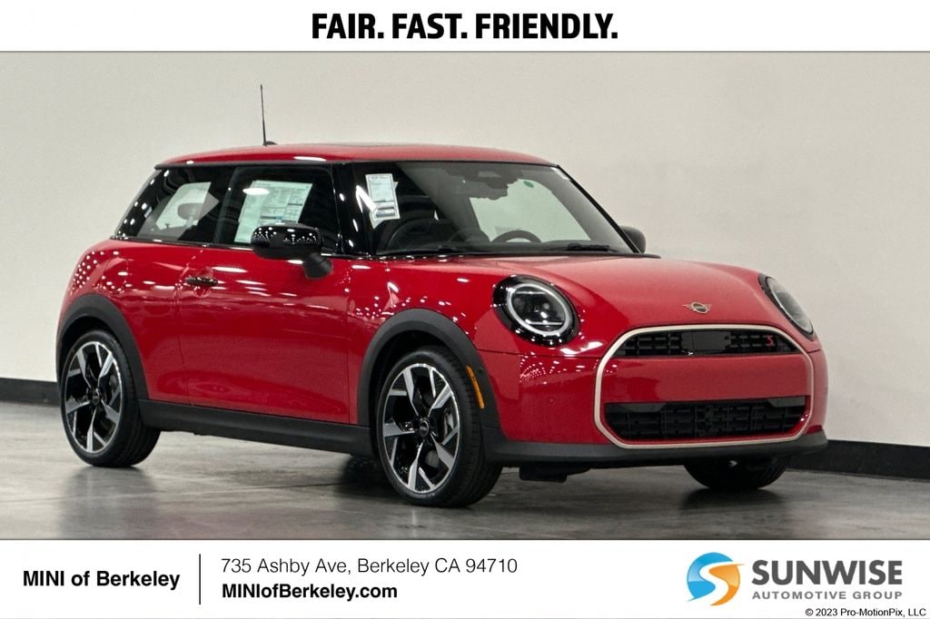 2026 MINI Hardtop Cooper S Signature's photo