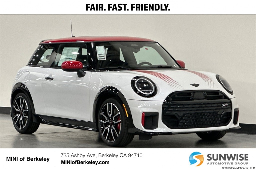 2026 MINI Hardtop John Cooper Works's photo