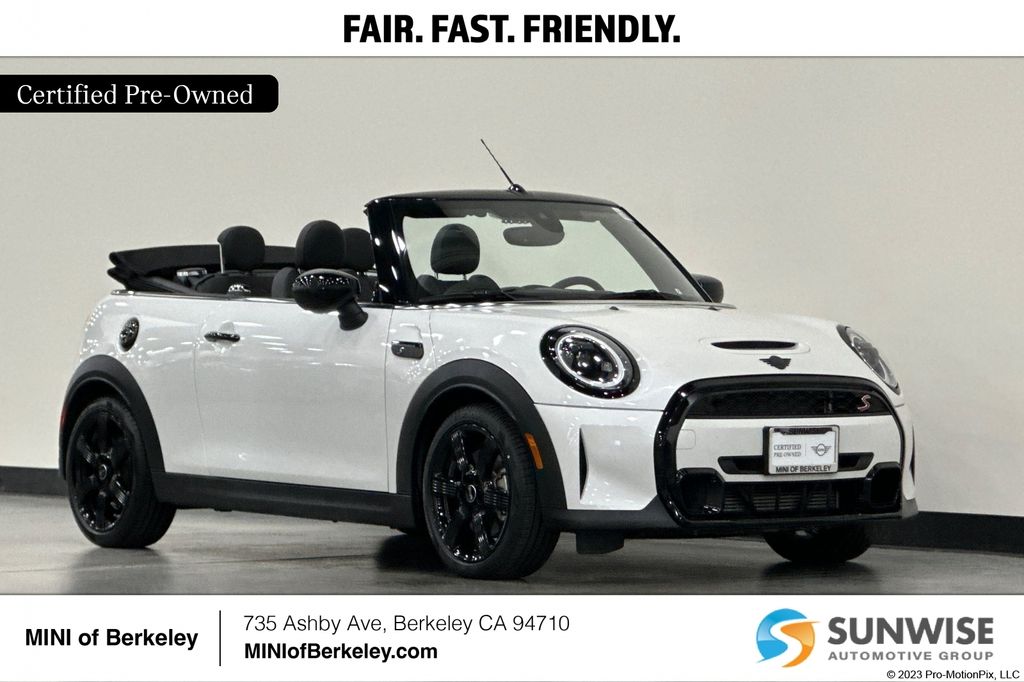 2024 MINI Convertible Cooper S's photo