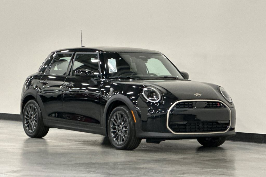 New 2026 MINI 4 Door Signature Plus Hatchback