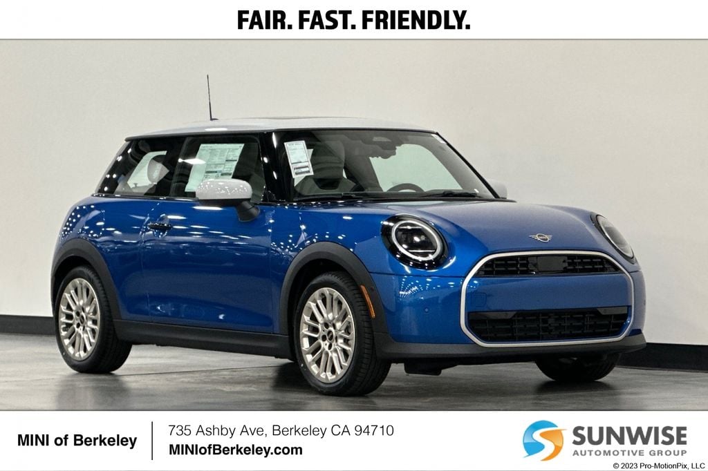 2026 MINI Hardtop's photo