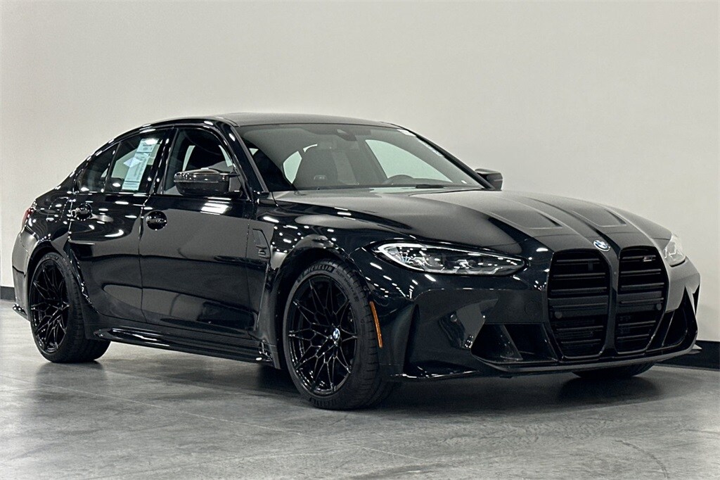 2022 Bmw M3 3 Sedan photo 2