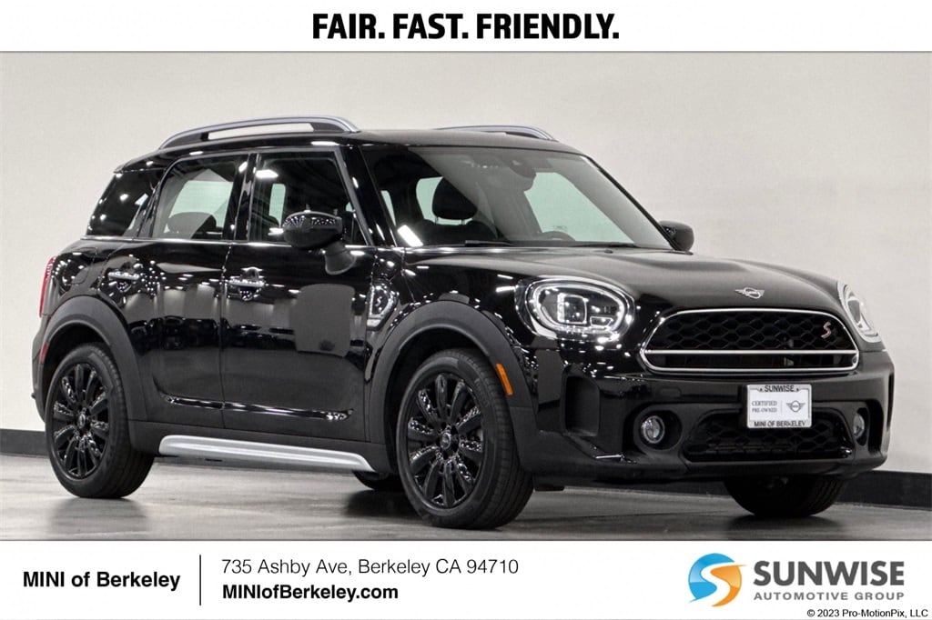 2022 MINI Countryman S's photo