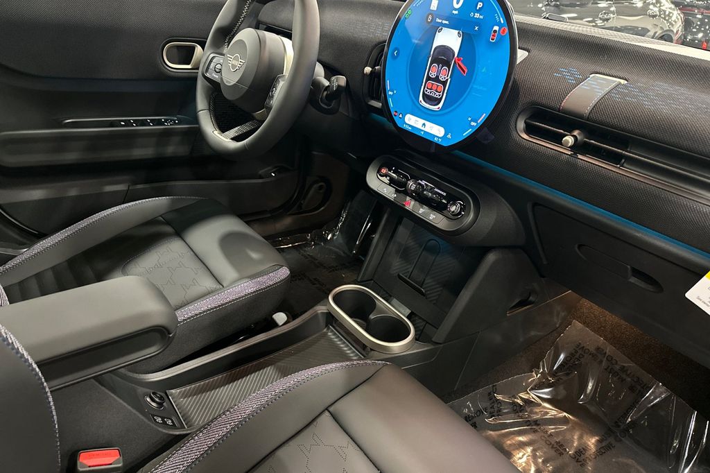 2026 MINI Hardtop 4 Door - Photo 13