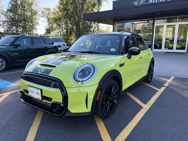 2024 Mini Hardtop 4 Door