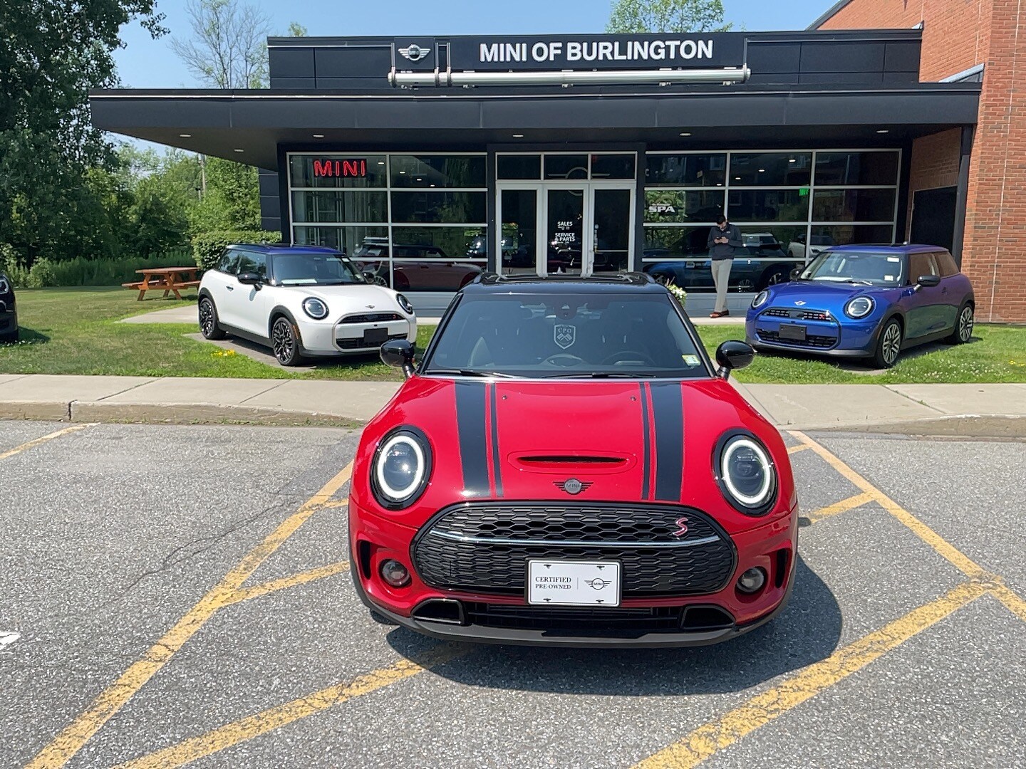 2023 Mini Clubman Base S ALL4 photo 2