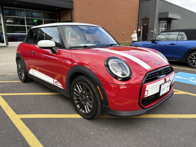 2026 MINI Hardtop 2 Door S - Photo 7
