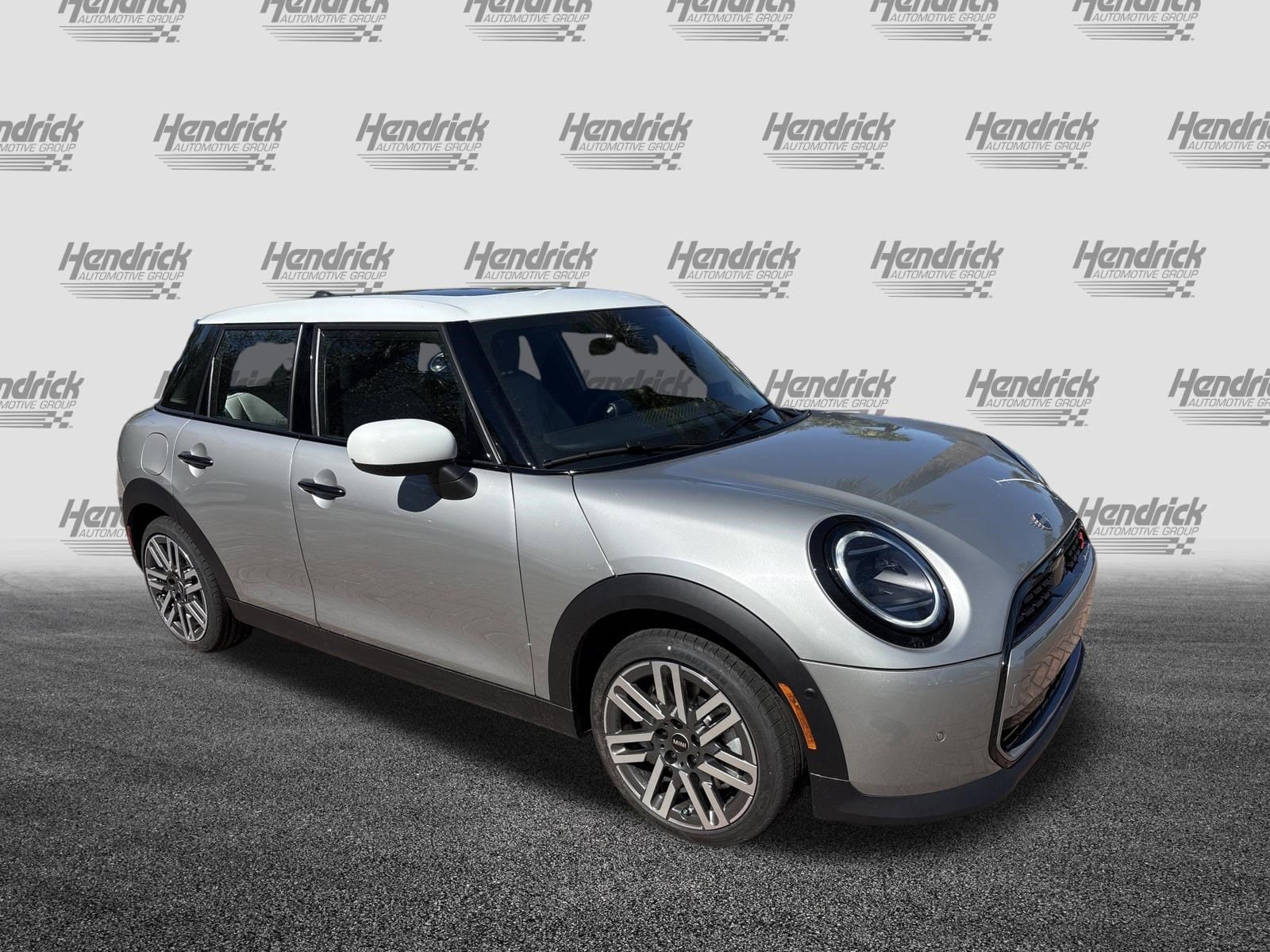Used 2026 MINI Hardtop 4 Door For Sale in Charleston, SC VIN