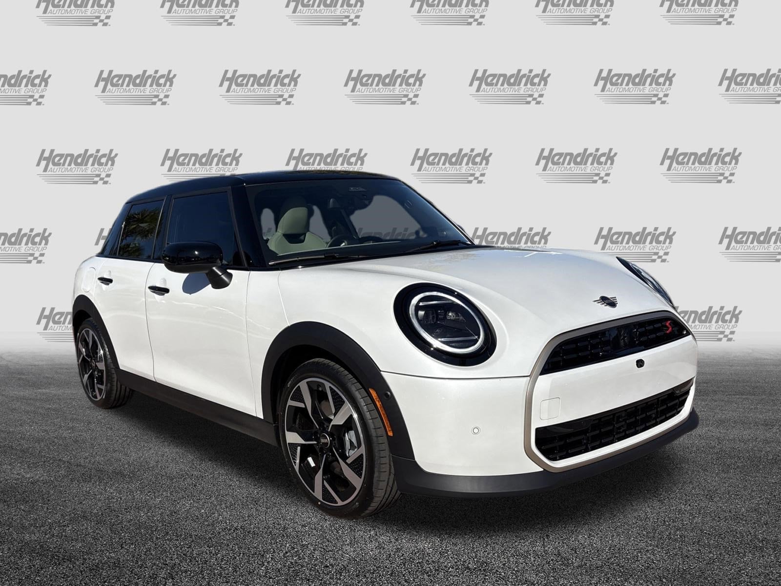 2026 MINI Hardtop 4 Door Cooper S photo 2