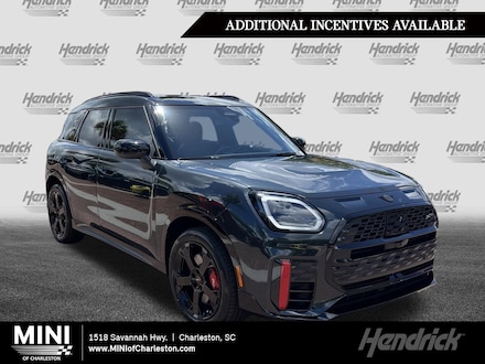 2027 MINI Countryman Iconic SUV