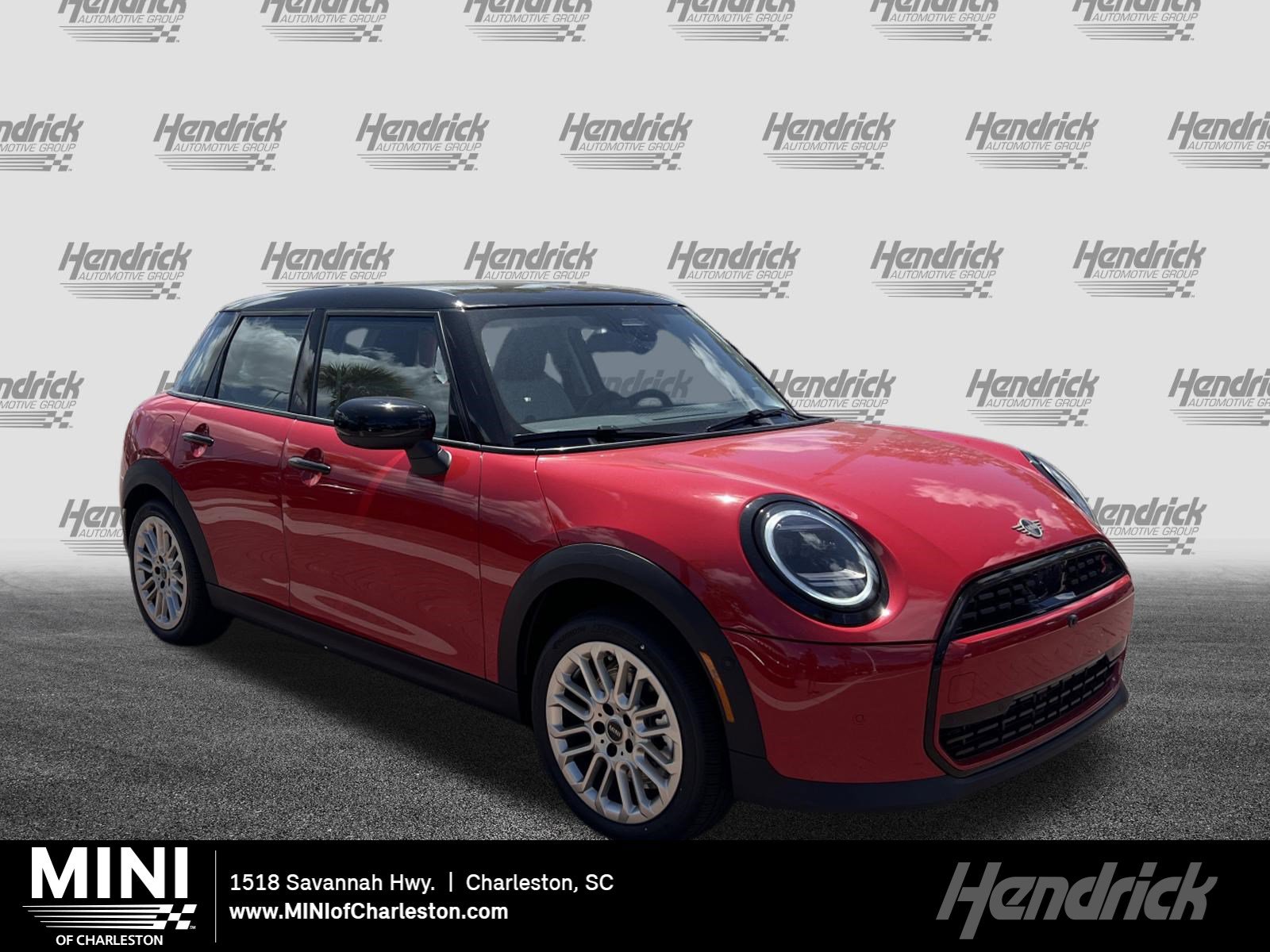 2026 MINI Hardtop Cooper S's photo