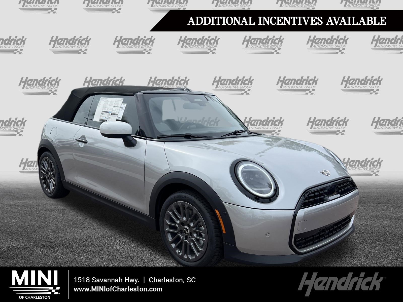 2026 MINI Convertible Cooper Signature's photo