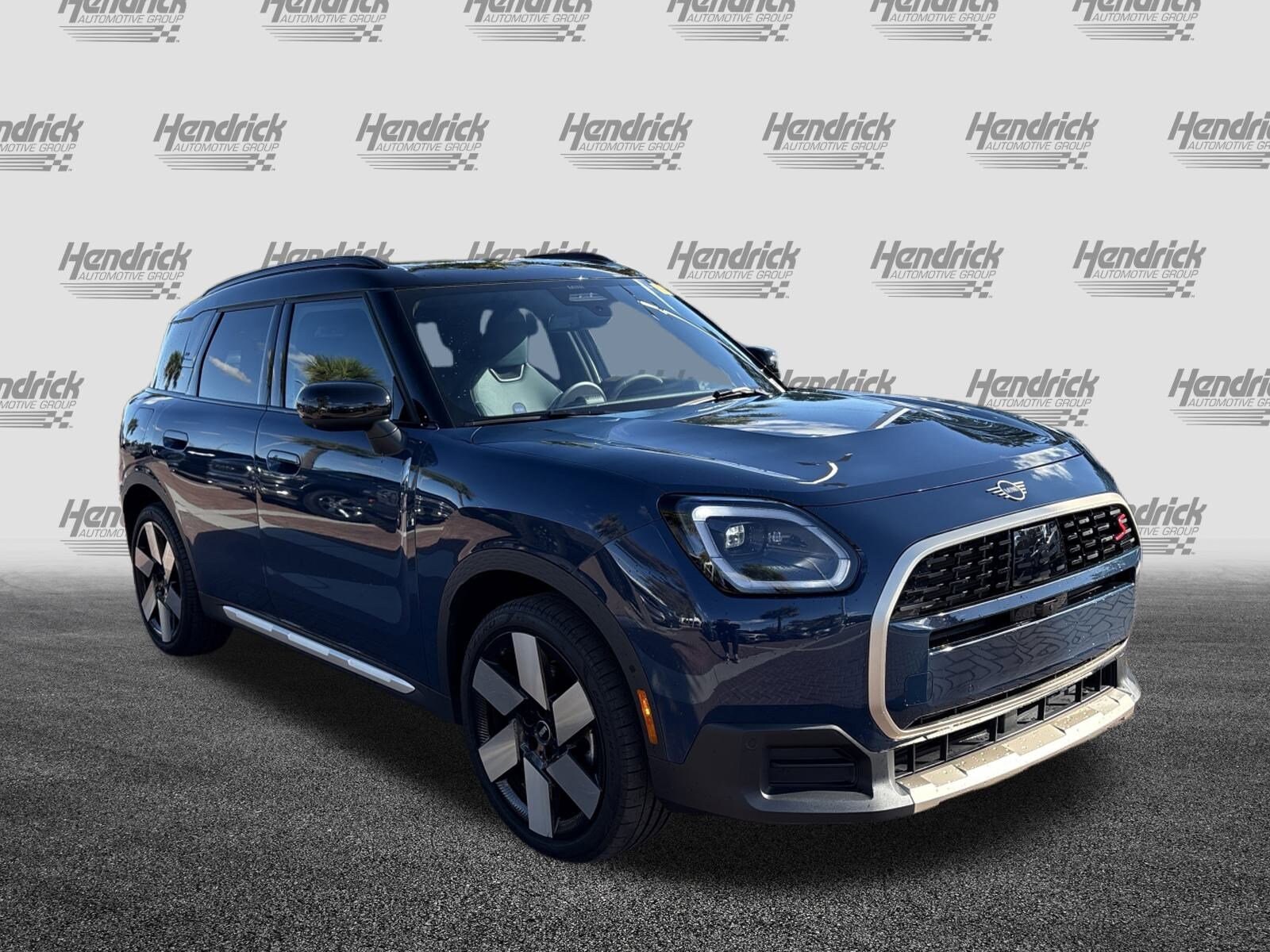 2025 Mini Countryman S ALL4 photo 2