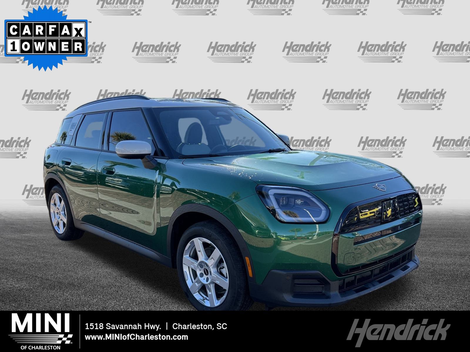 2025 MINI Countryman SE's photo