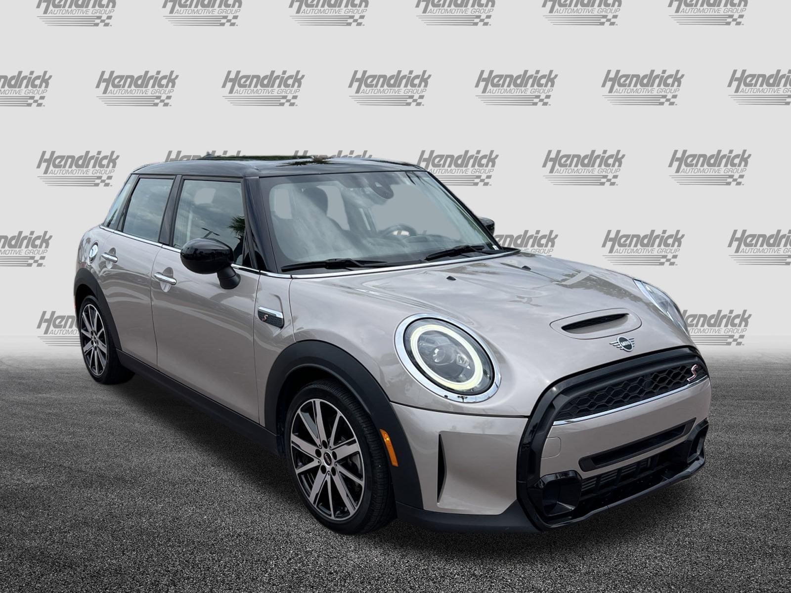 Certified 2022 MINI Hardtop 4 Door S with VIN WMW53DK05N2S20499 for sale in Charleston, SC