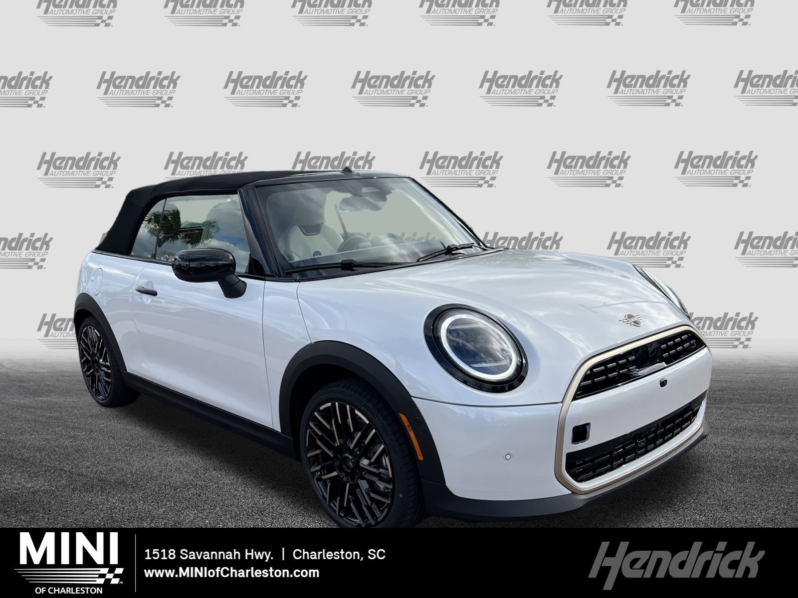 2026 MINI Convertible Base's photo