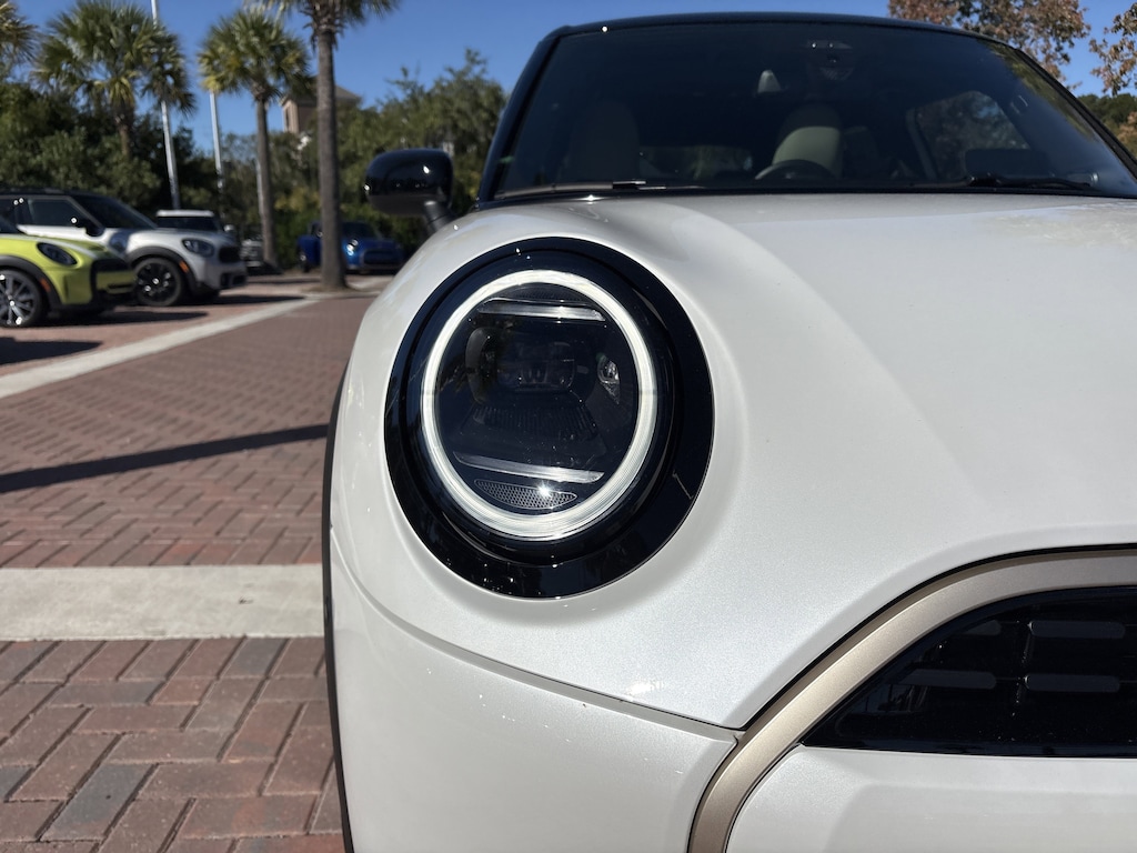 Used 2026 MINI Hardtop 4 Door Cooper S Hatchback