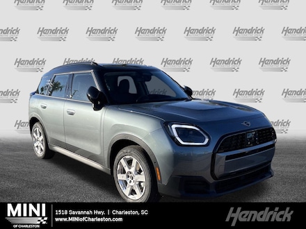 2025 MINI Countryman Signature Plus SUV